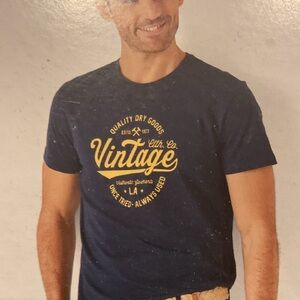 NWT Vintage Graphic Navy & Gold Blue Men's T-Shirt Top Y2K Christmas Gift sz XL